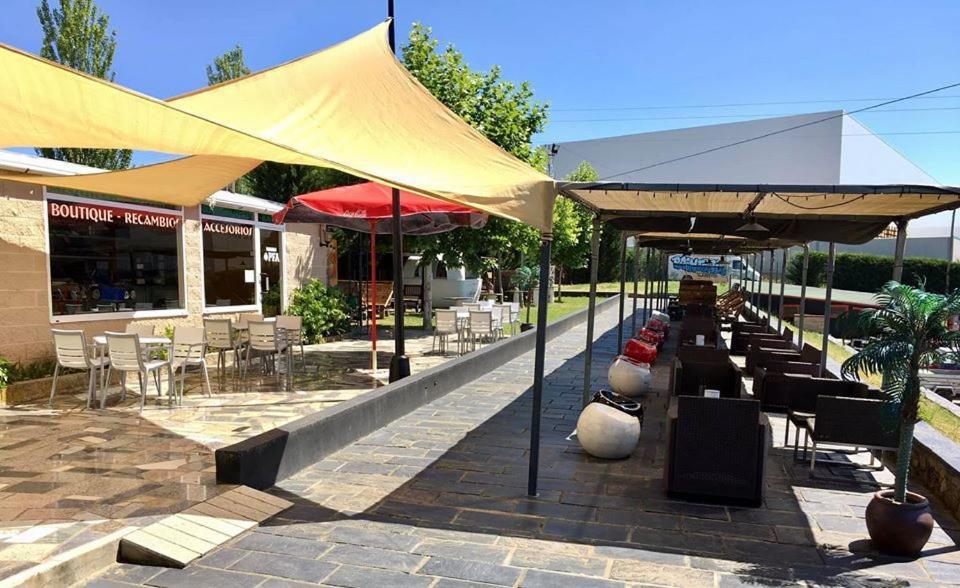 La Villa Del Karting El Teso Bagian luar foto