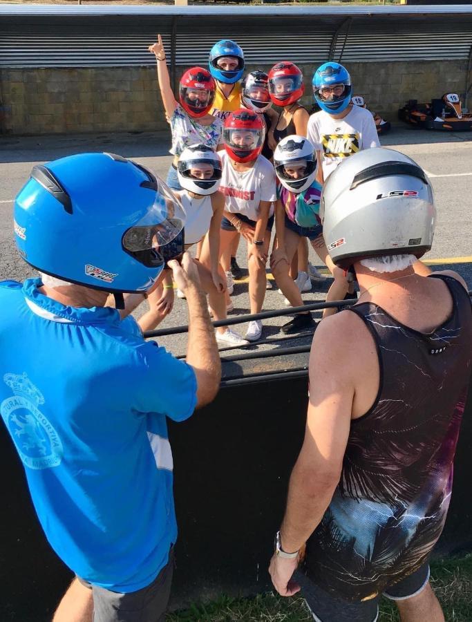 La Villa Del Karting El Teso Bagian luar foto