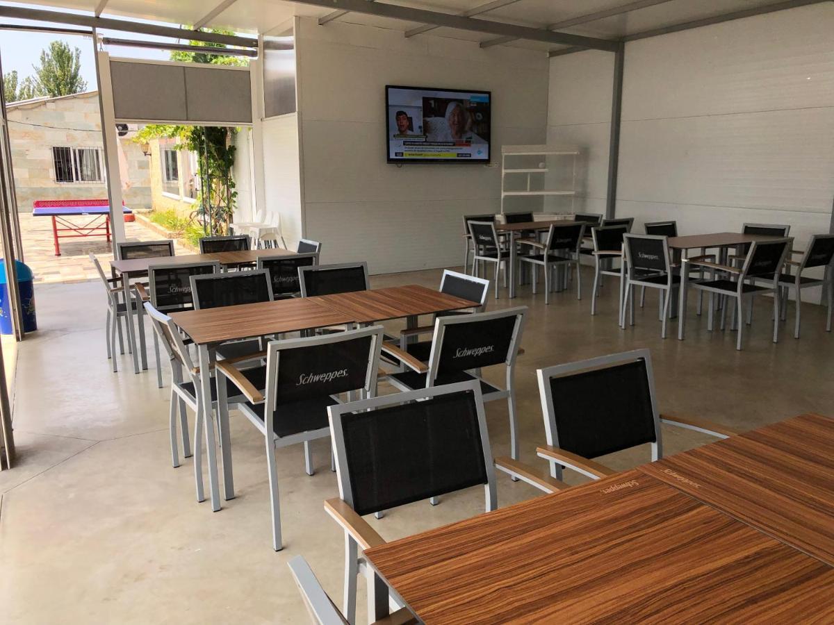 La Villa Del Karting El Teso Bagian luar foto